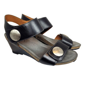 Taos Carousel 2 Sandals Size 38/7 Black Leather Wedge Heel Ankle Strap Shoe